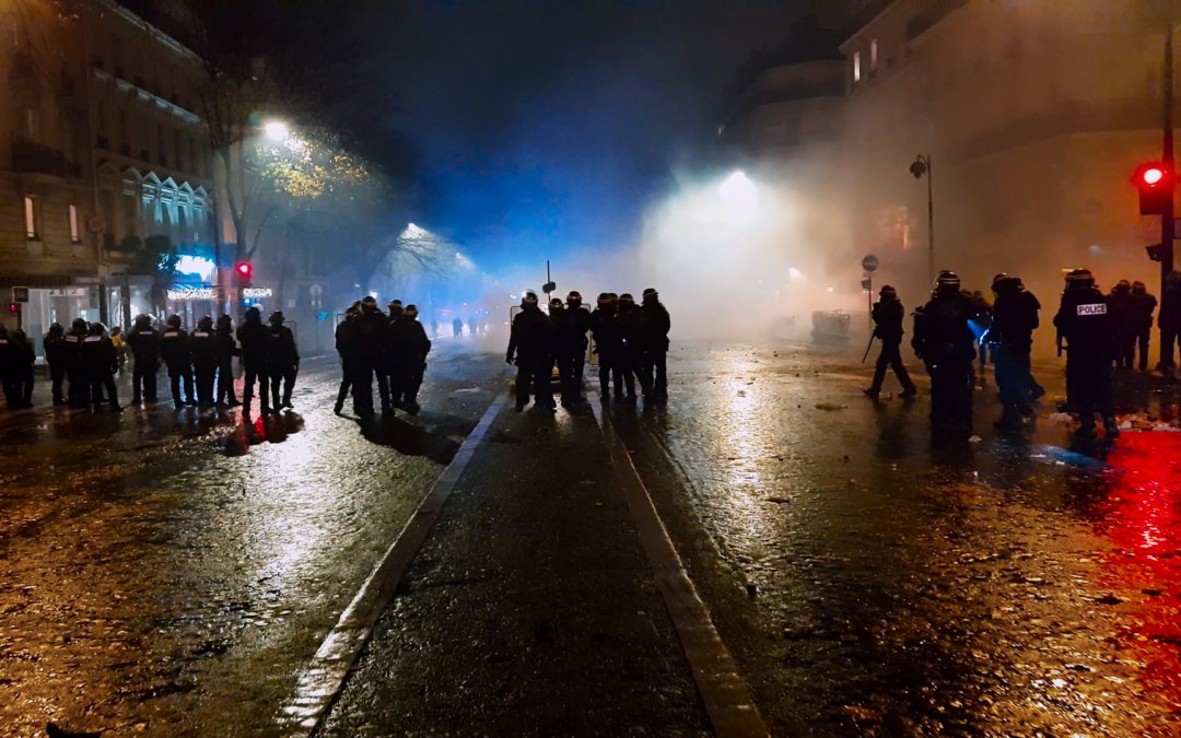 David Dufresne : “Une image sur téléphone raconte l’actualité, au cinéma elle raconte l’histoire”